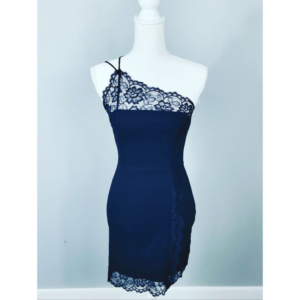 NWT Free People Premonitions One-Shoulder Bodycon Dress. Black XS